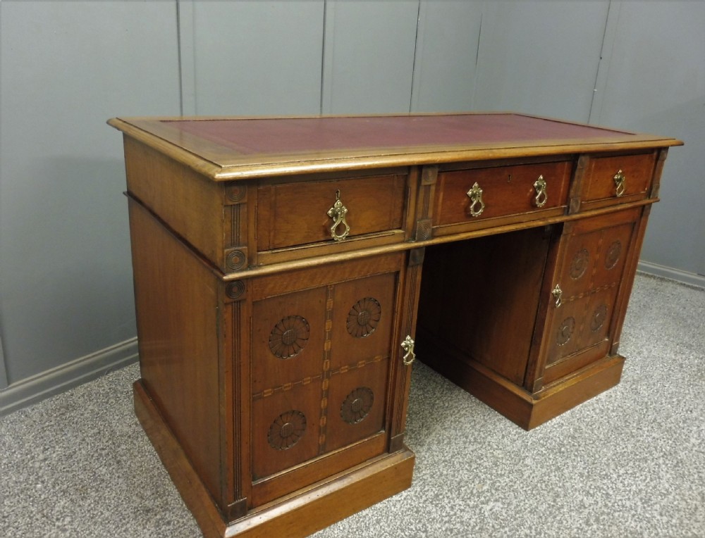LATE VICTORIAN ARTS AND CRAFTS DESK View IV