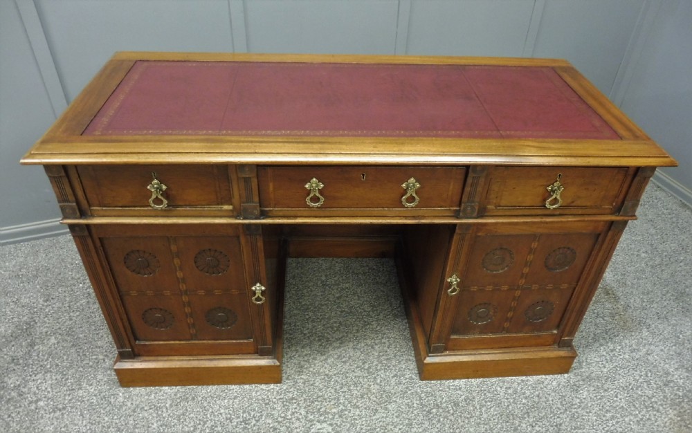 LATE VICTORIAN ARTS AND CRAFTS DESK View V