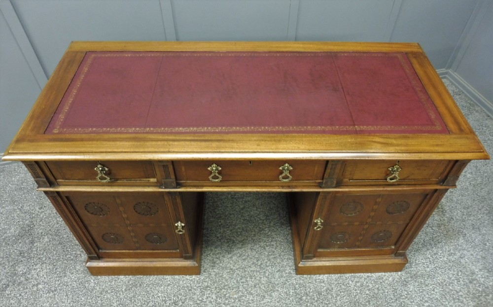 LATE VICTORIAN ARTS AND CRAFTS DESK View VII