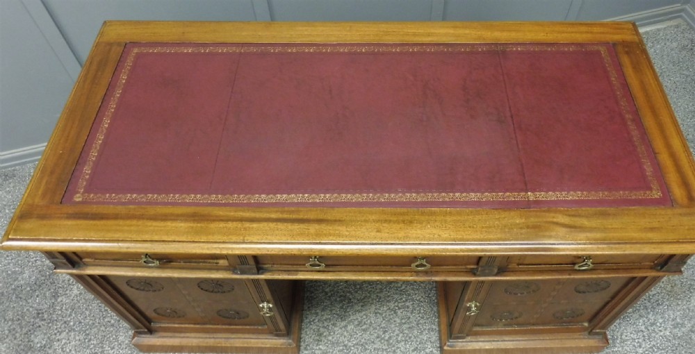 LATE VICTORIAN ARTS AND CRAFTS DESK View VIII
