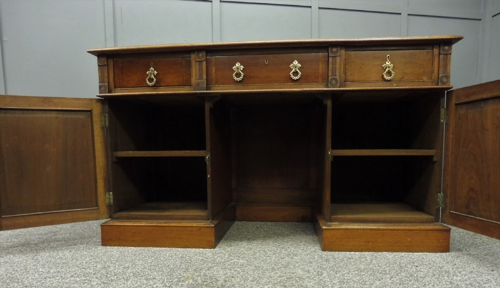 LATE VICTORIAN ARTS AND CRAFTS DESK View XIV