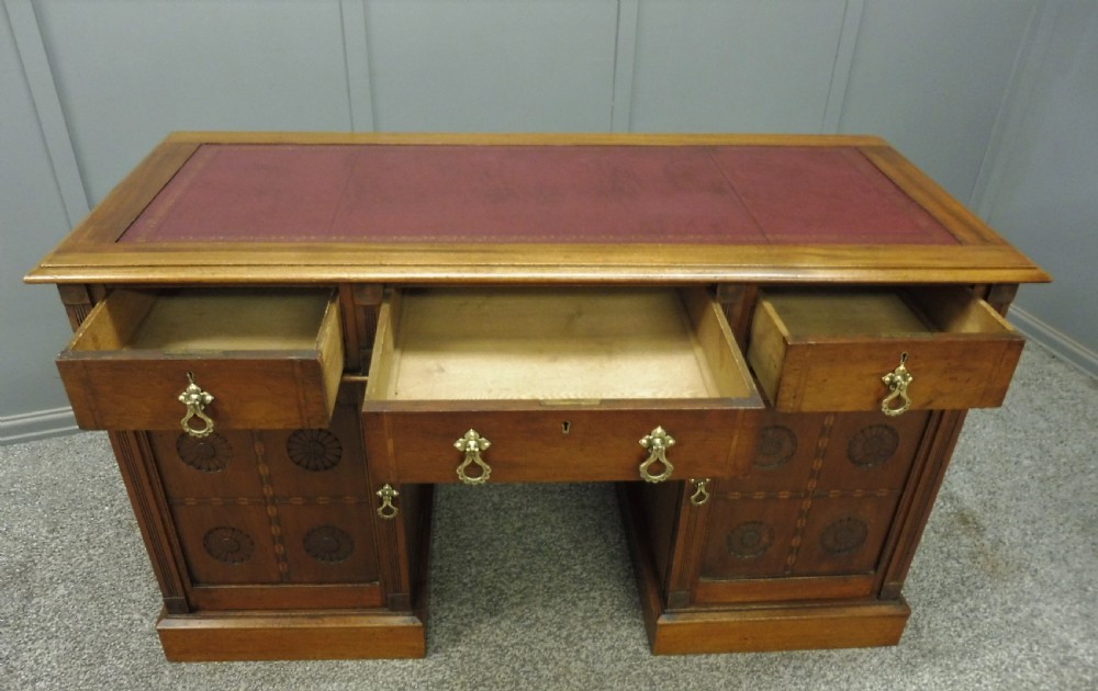 LATE VICTORIAN ARTS AND CRAFTS DESK View XV