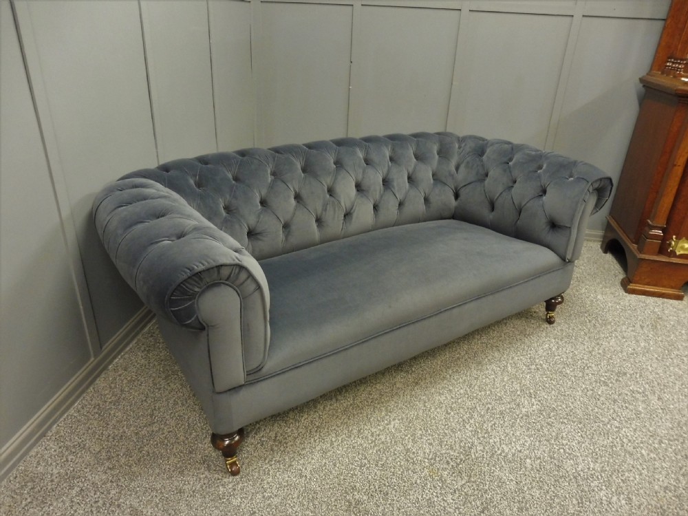 NEWLY UPHOLSTERED VICTORIAN CHESTERFIELD SOFA View VII