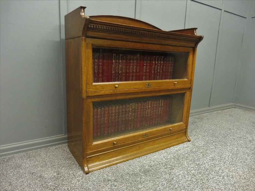 SMALL GOLDEN OAK LEBUS STACKING BOOKCASE View VII