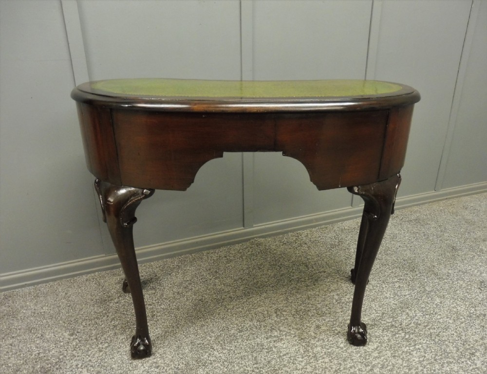  SMALL LATE 19TH CENTURY ANGLO INDIAN LADIES DESK View VI