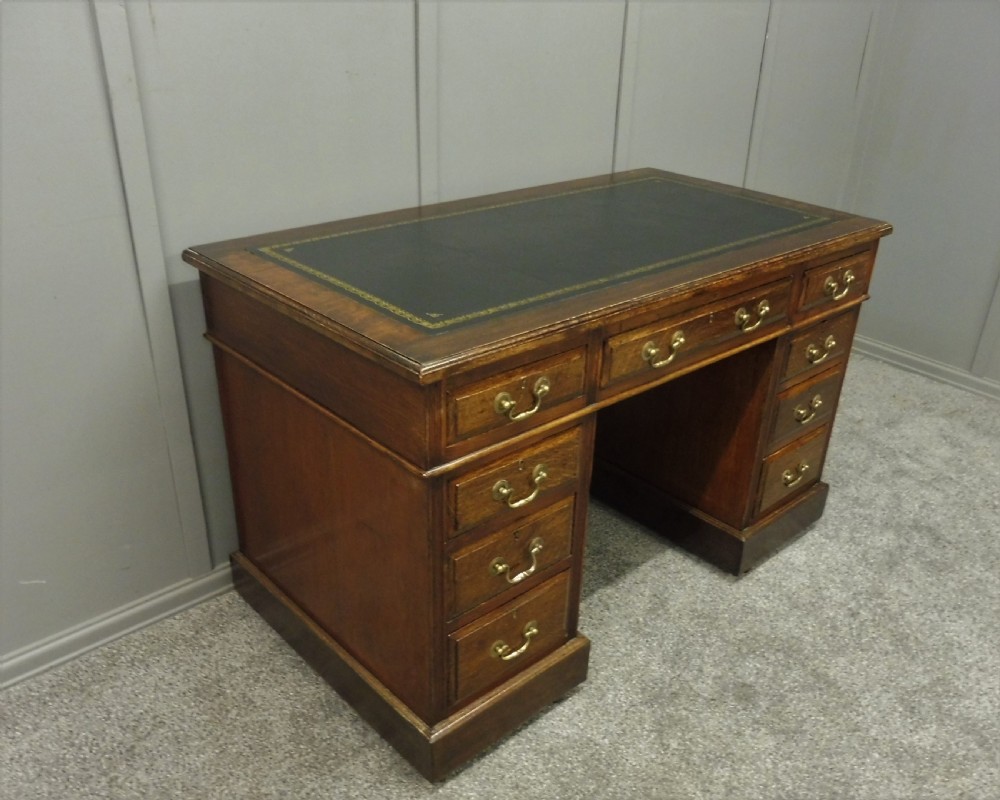 VICTORIAN OAK DESK View IV