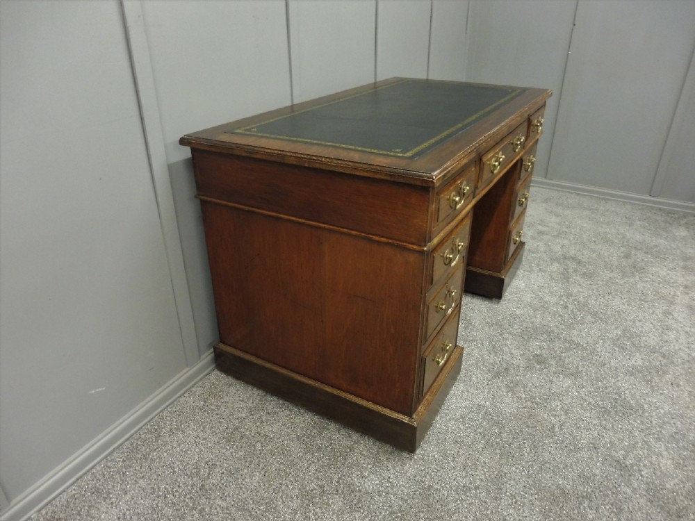 VICTORIAN OAK DESK View V