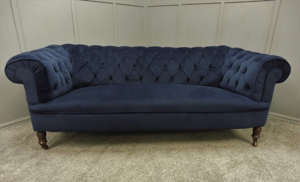 NEWLY UPHOLSTERED LARGE VICTORIAN CHESTERFIELD SOFA View IX
