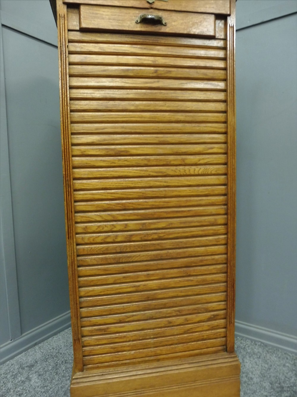 BRITISH GOLDEN OAK EDWARDIAN FILING CABINET View VIII