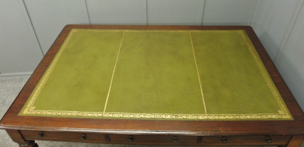 LARGE VICTORIAN MAHOGANY LIBRARY TABLE View IX