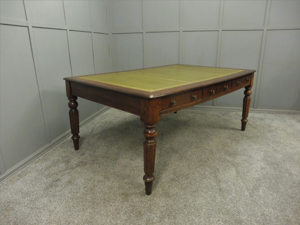 LARGE VICTORIAN MAHOGANY LIBRARY TABLE View XV