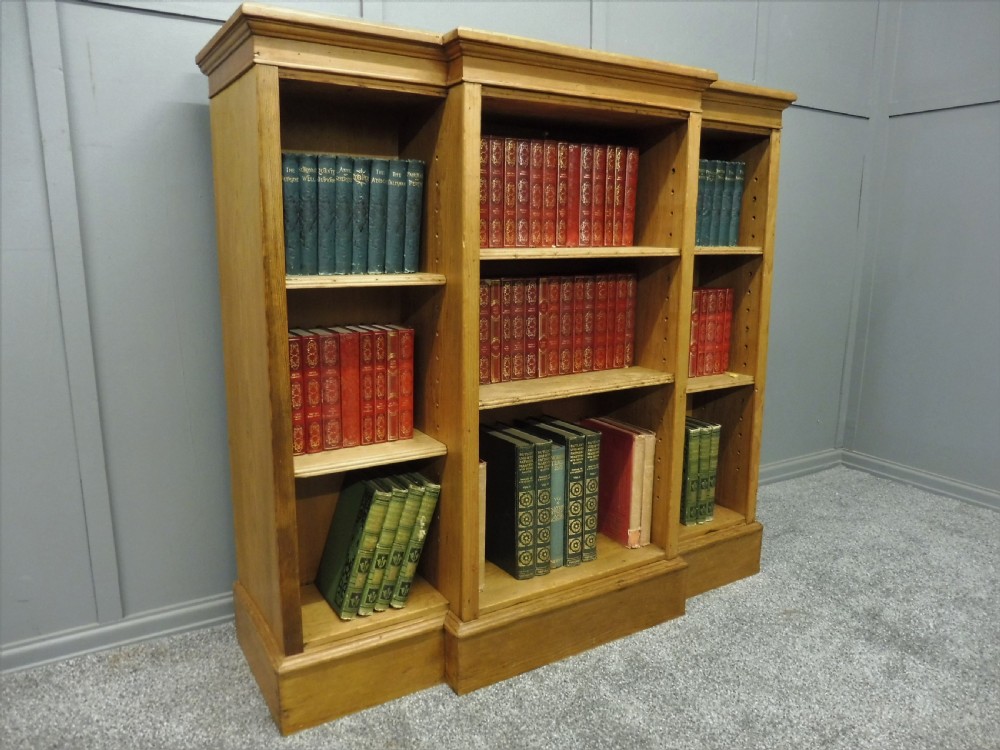 VICTORIAN PINE BOOKCASE
