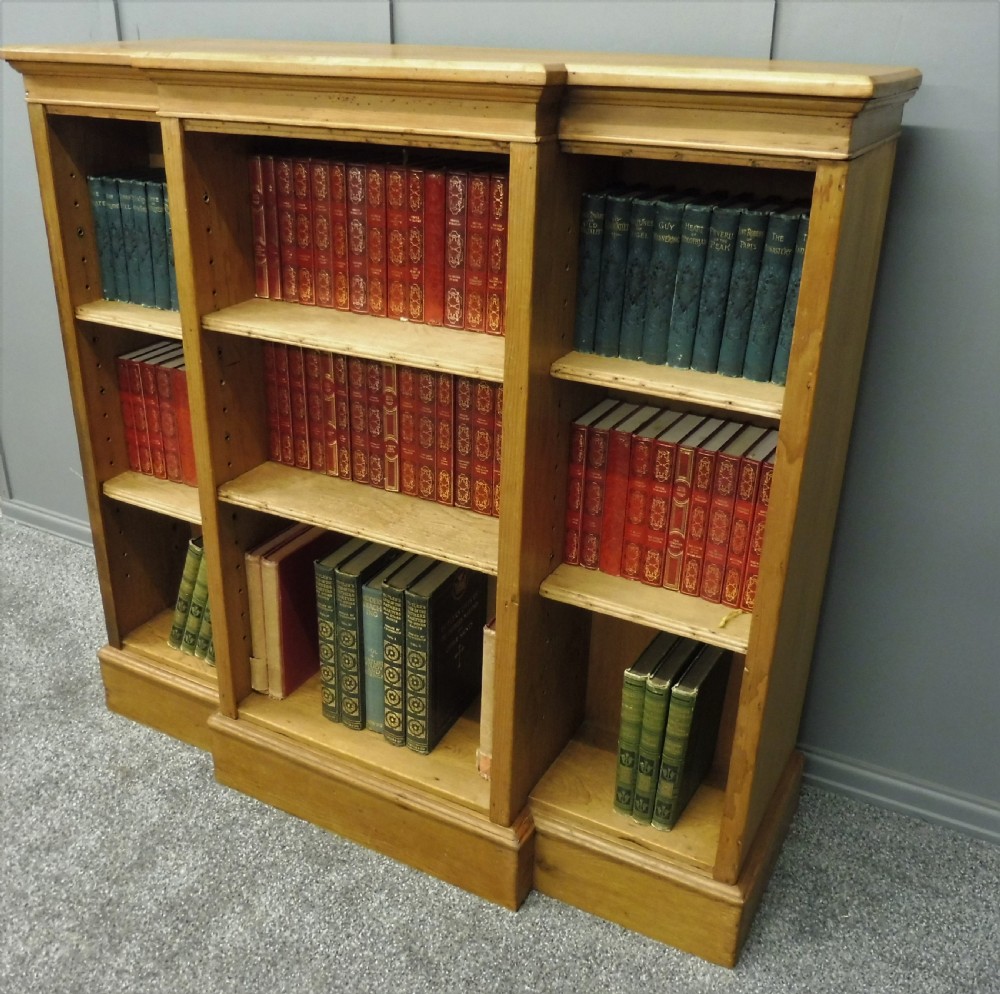 VICTORIAN PINE BOOKCASE View V
