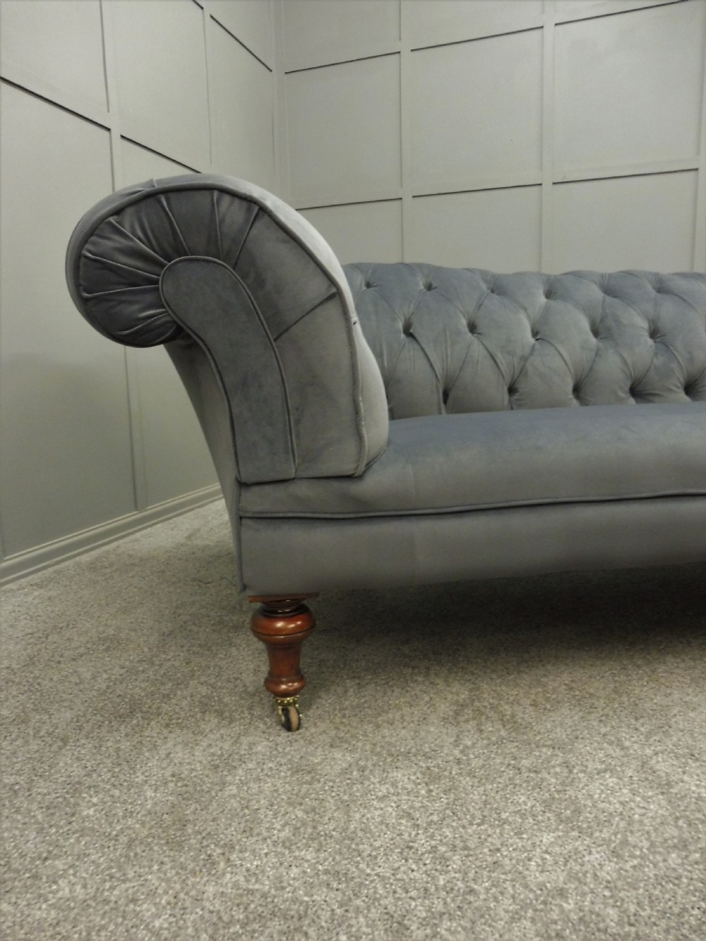 VERY LARGE NEWLY UPHOLSTERED 19TH CENTURY CHESTERFIELD SOFA View IX