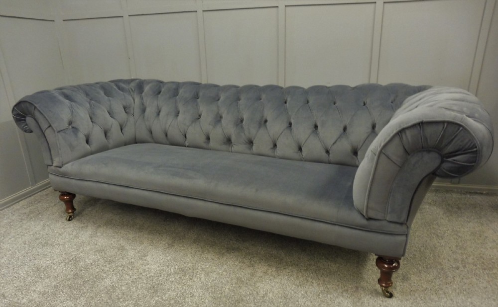 VERY LARGE NEWLY UPHOLSTERED 19TH CENTURY CHESTERFIELD SOFA View XVIII