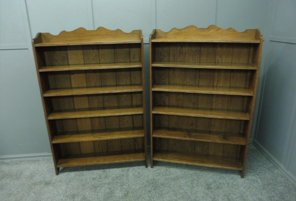 PAIR OF OAK OPEN BOOKCASES View II
