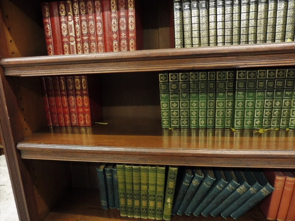 LARGE VICTORIAN WALNUT BOOKCASE View XII