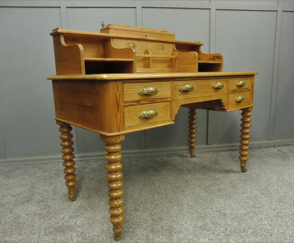 VICTORIAN PINE DESK View V