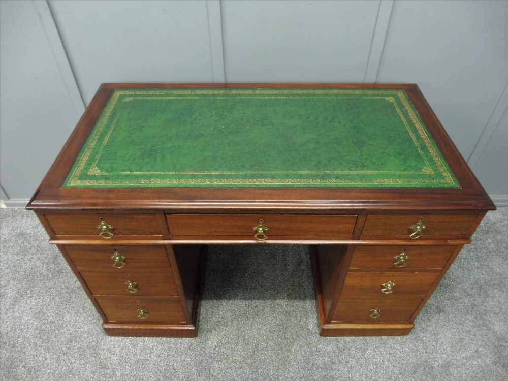 19th  CENTURY MAHOGANY DESK View V