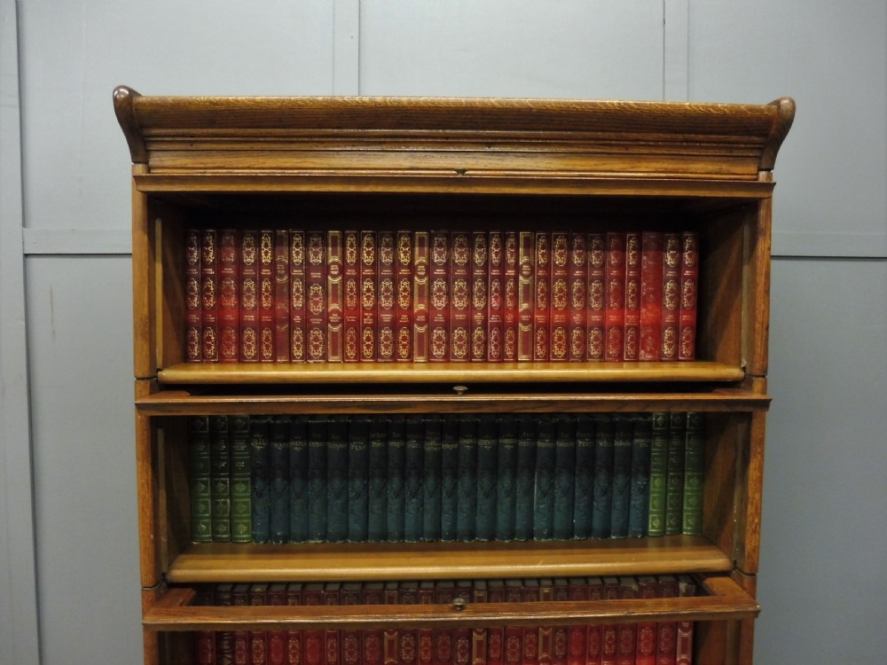 GUNN BARRISTERS SECTIONAL BOOKCASE  View IX