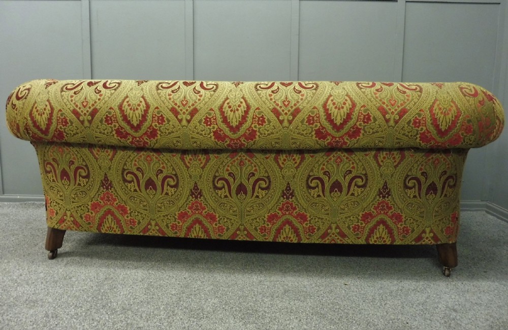 VICTORIAN CHESTERFIELD SOFA NEWLY RESTORED AND REUPHOLSTERED View XVIII