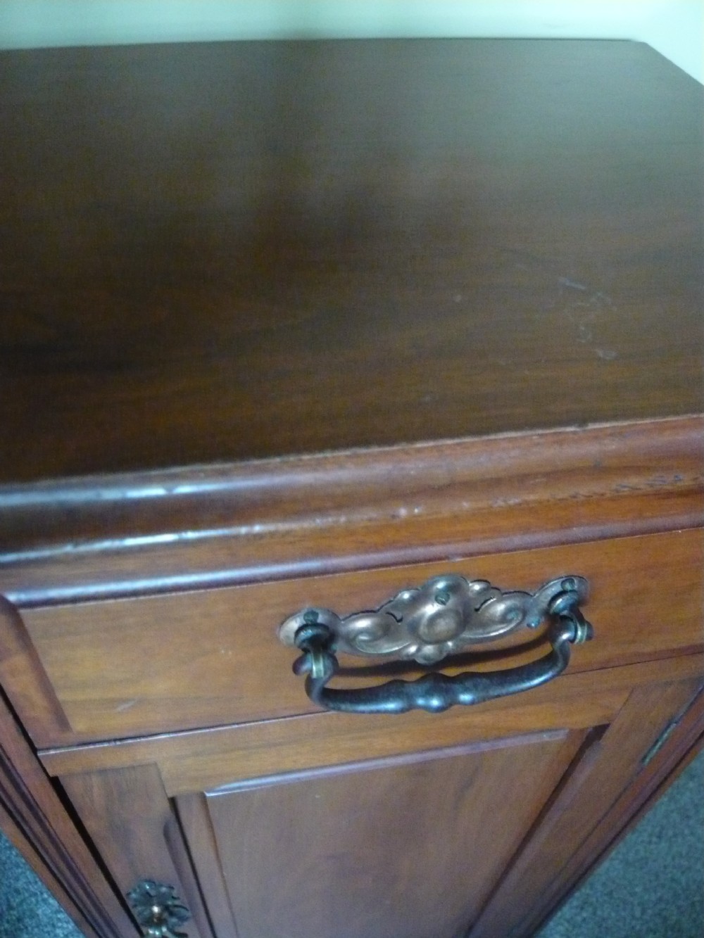 EXTRA TALL MAHOGANY BEDSIDE CABINET WITH DRAWER View IV