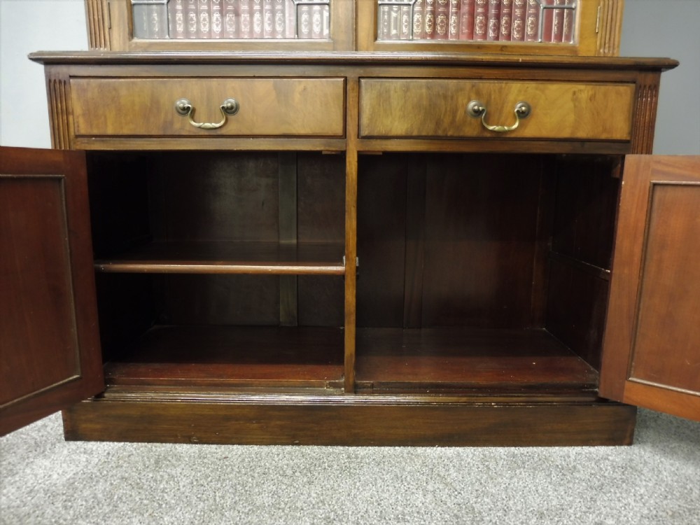 EDWARDIAN WALNUT BOOKCASE View IX