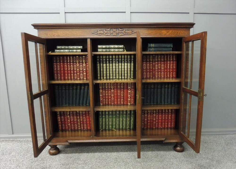 EDWARDIAN OAK BOOKCASE View VIII