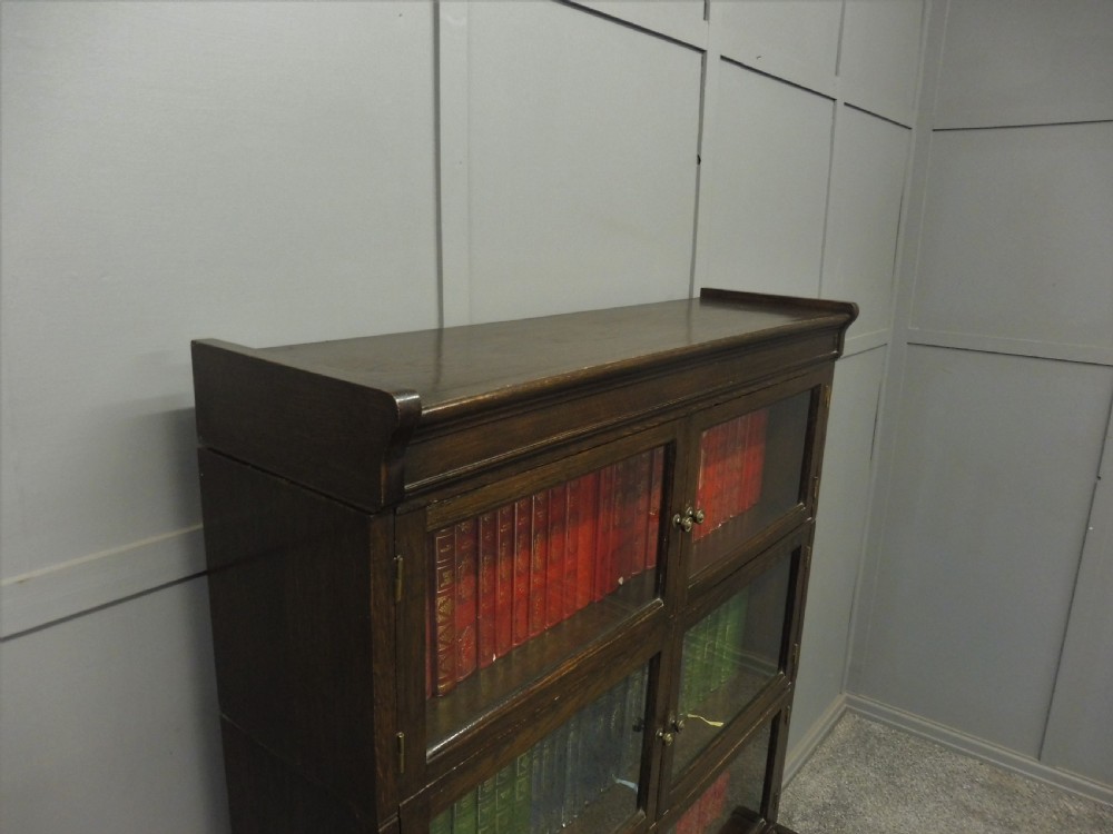 OAK BARRISTERS BOOKCASE View IX