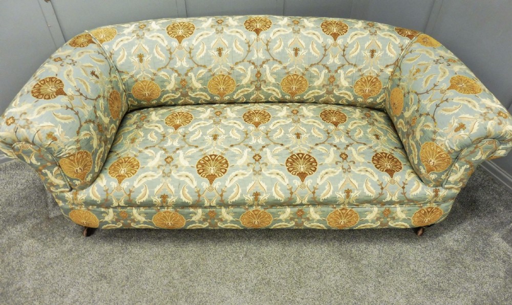 NEWLY UPHOLSTERED VICTORIAN CHESTERFIELD SOFA View VII