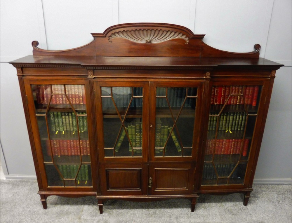 EDWARDIAN MAHOGANY BOOKCASE View IV