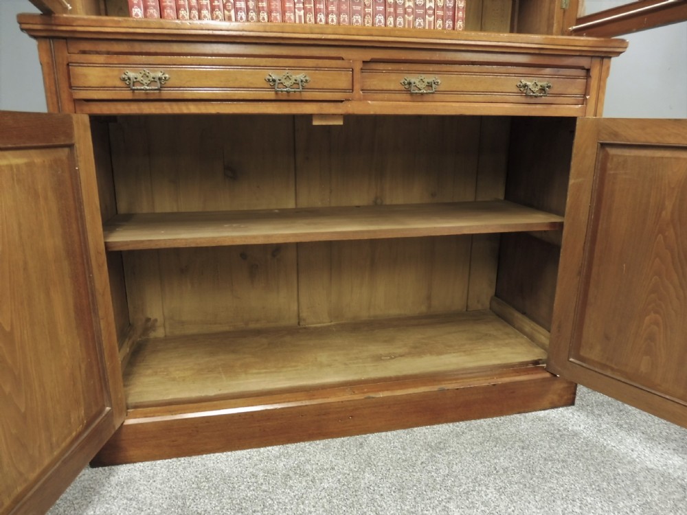 VICTORIAN WALNUT BOOKCASE View IX