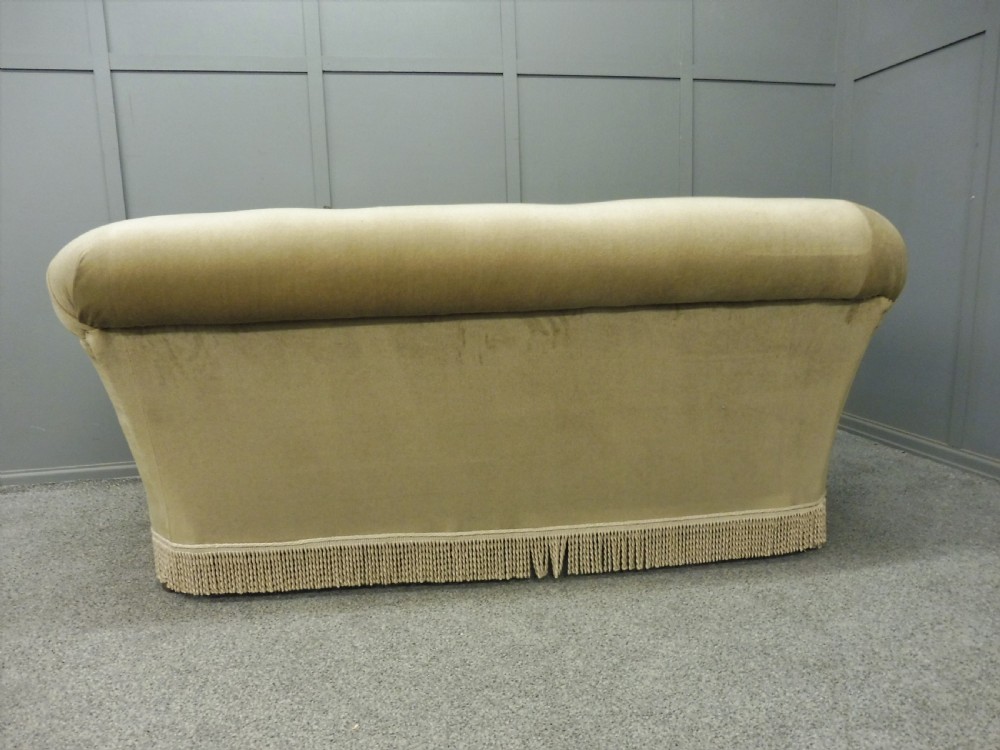 LATE VICTORIAN  SMALL CHESTERFIELD DROP END SOFA View IV