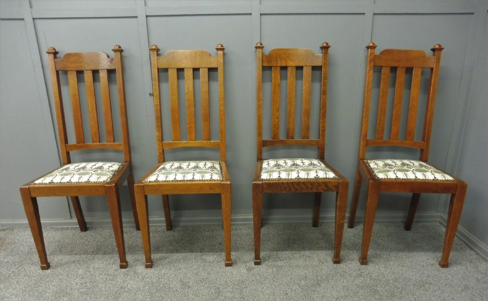 SET OF 6 OAK ARTS AND CRAFTS DINING CHAIRS View IV