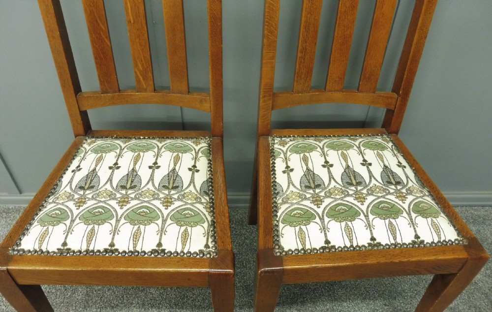 SET OF 6 OAK ARTS AND CRAFTS DINING CHAIRS View VII