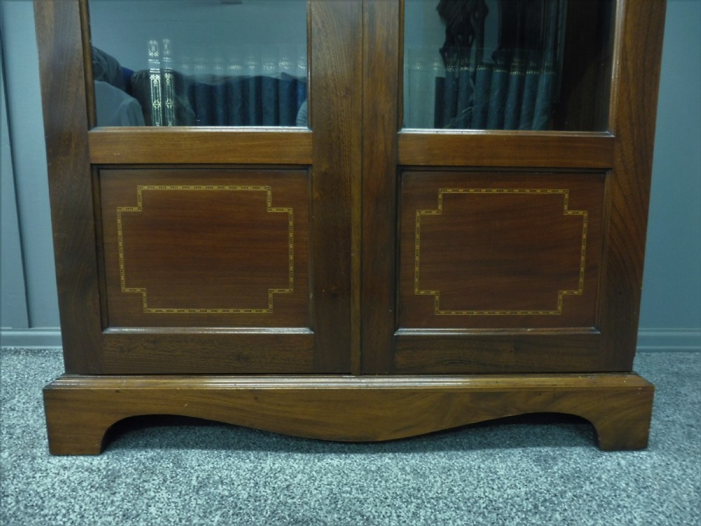 EDWARDIAN MAHOGANY INLAID BOOKCASE View VI