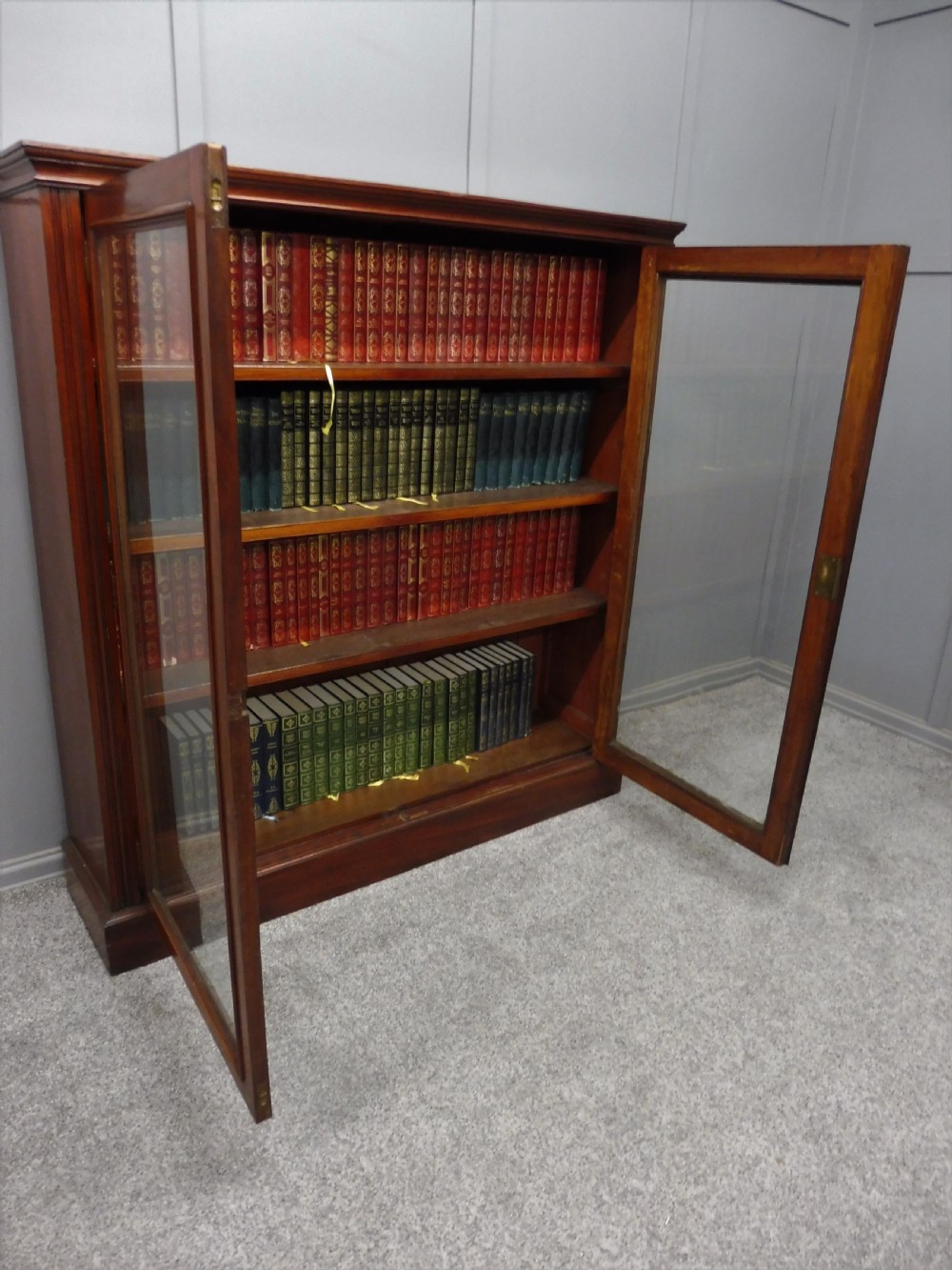 VICTORIAN MAHOGANY BOOKCASE View VIII