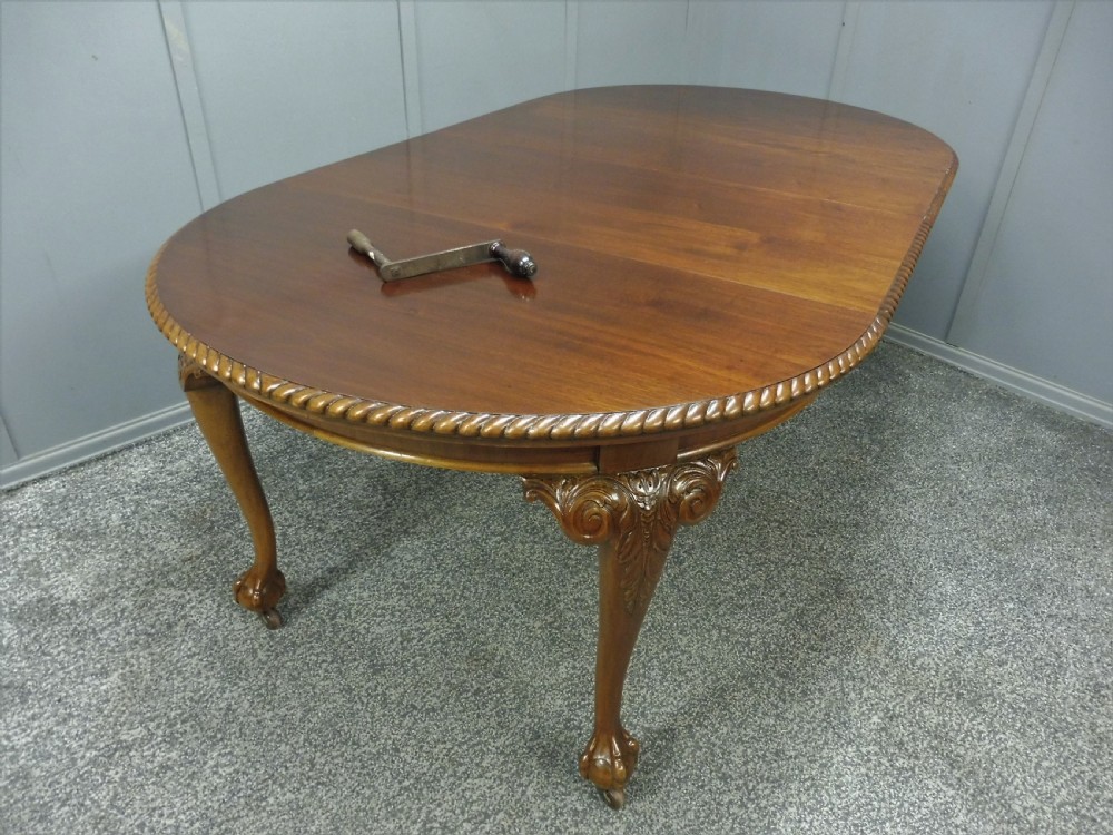 EDWARDIAN MAHOGANY WIND OUT DINING TABLE  View V