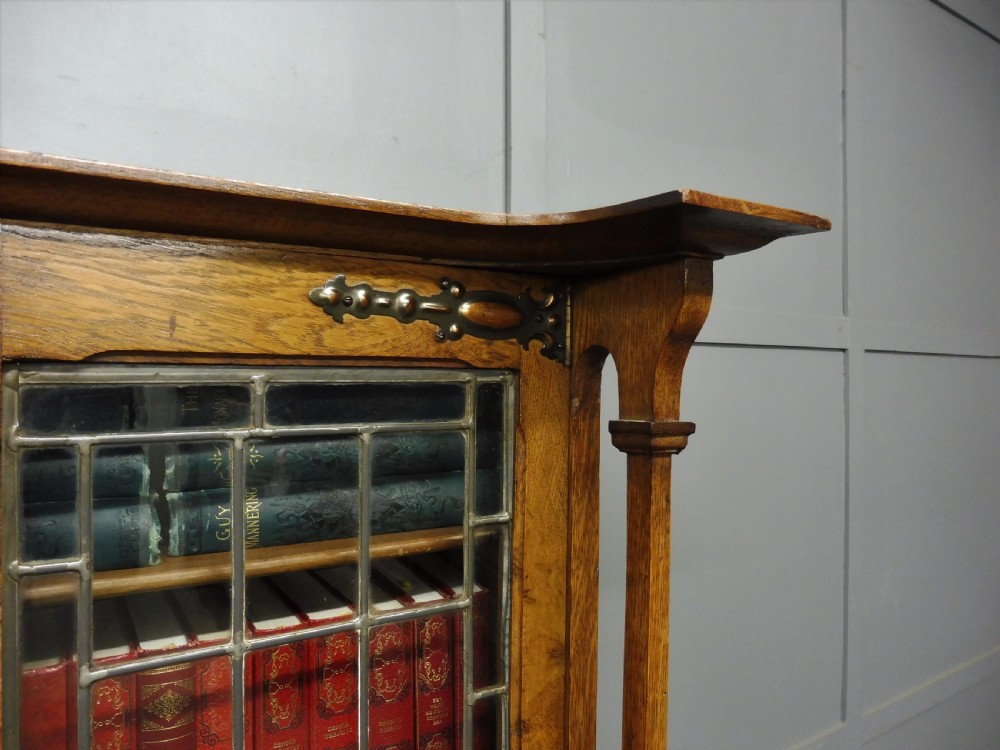 OAK ARTS AND CRAFTS BUREAU BOOKCASE View X