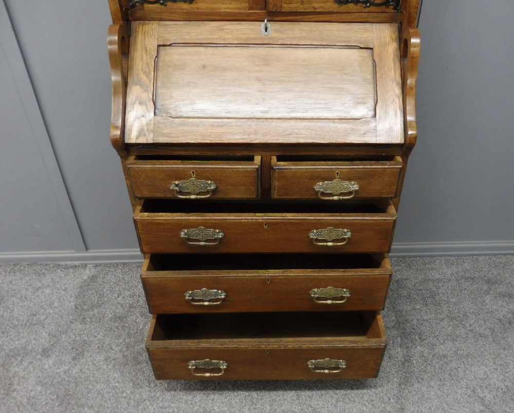 OAK ARTS AND CRAFTS BUREAU BOOKCASE View XI