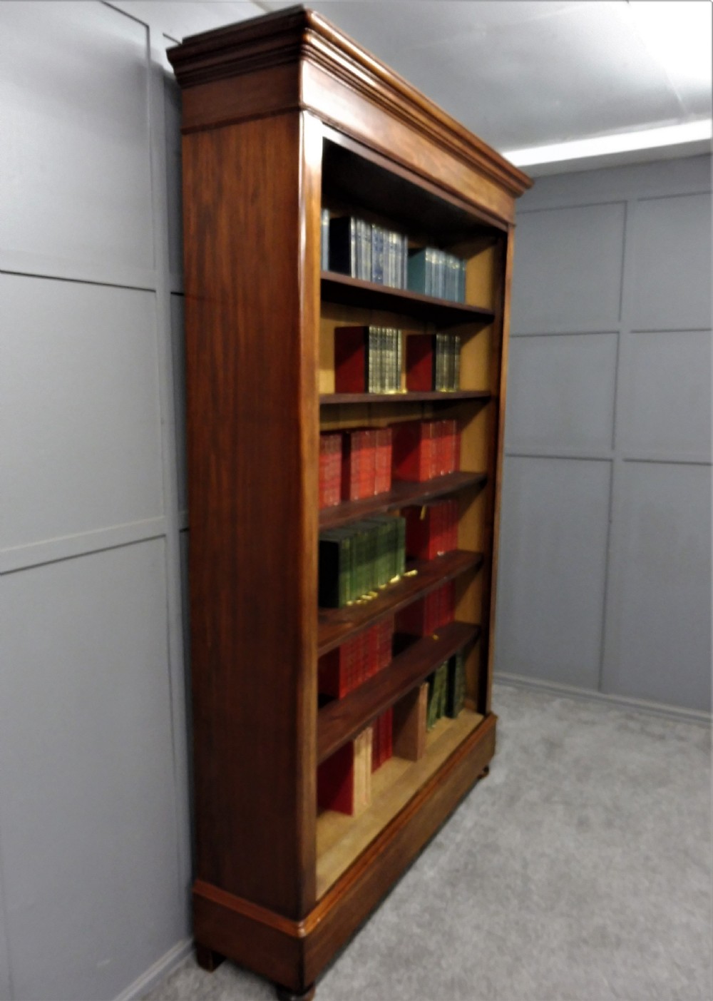 LARGE 19TH CENTURY FRENCH MAHOGANY BOOKCASE View IV