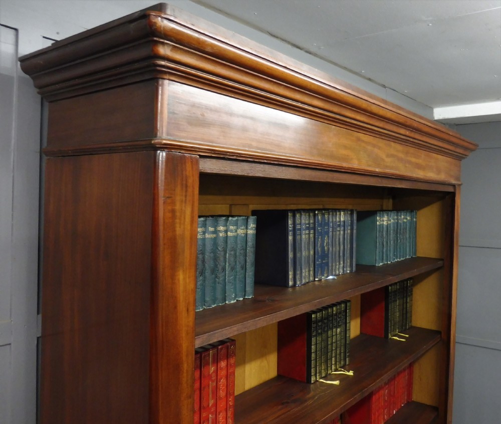 LARGE 19TH CENTURY FRENCH MAHOGANY BOOKCASE View V