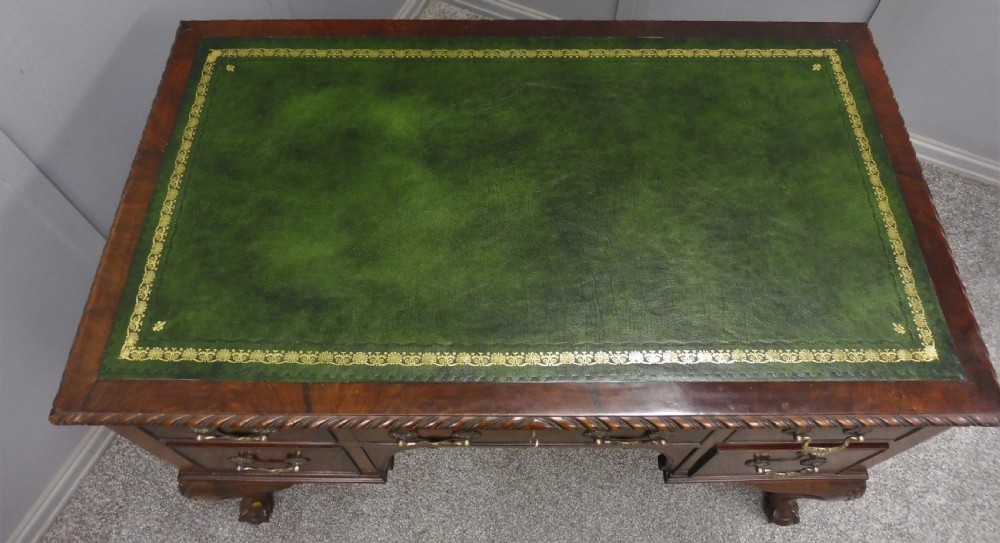 EDWARDIAN MAHOGANY LEATHER TOPPED DESK View VI