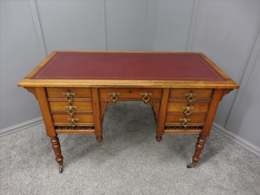 19TH CENTURY ARTS AND CRAFTS WALNUT DESK View III