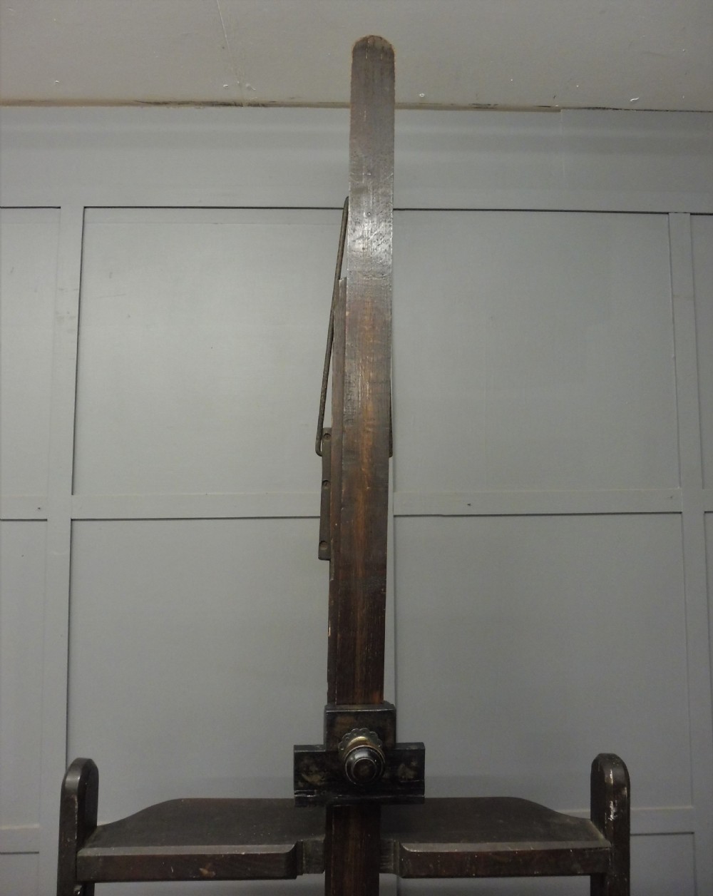 LARGE VICTORIAN PROFESSIONAL ARTISTS STUDIO EASEL View VI