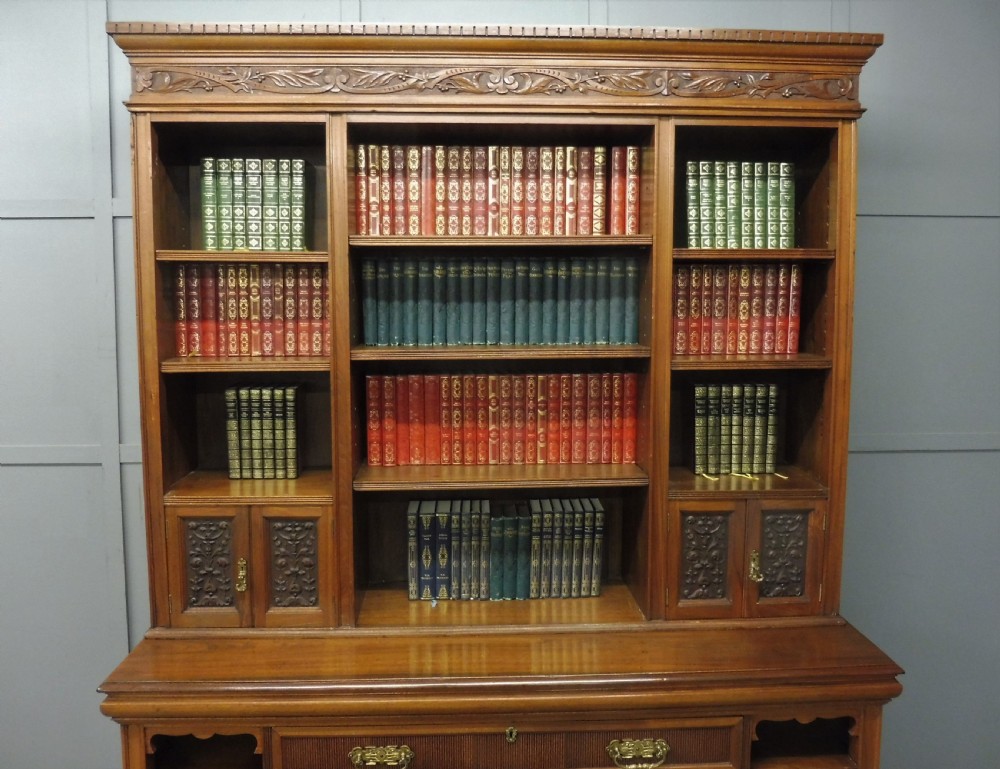 GOOD 19TH CENTURY WALNUT BOOKCASE  View V