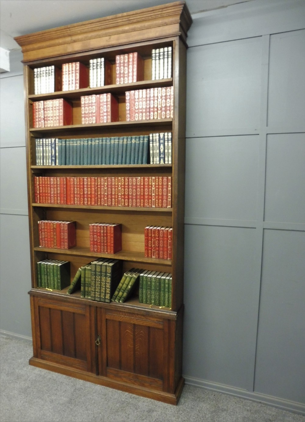 TALL EDWARDIAN OAK BOOKCASE View XIII