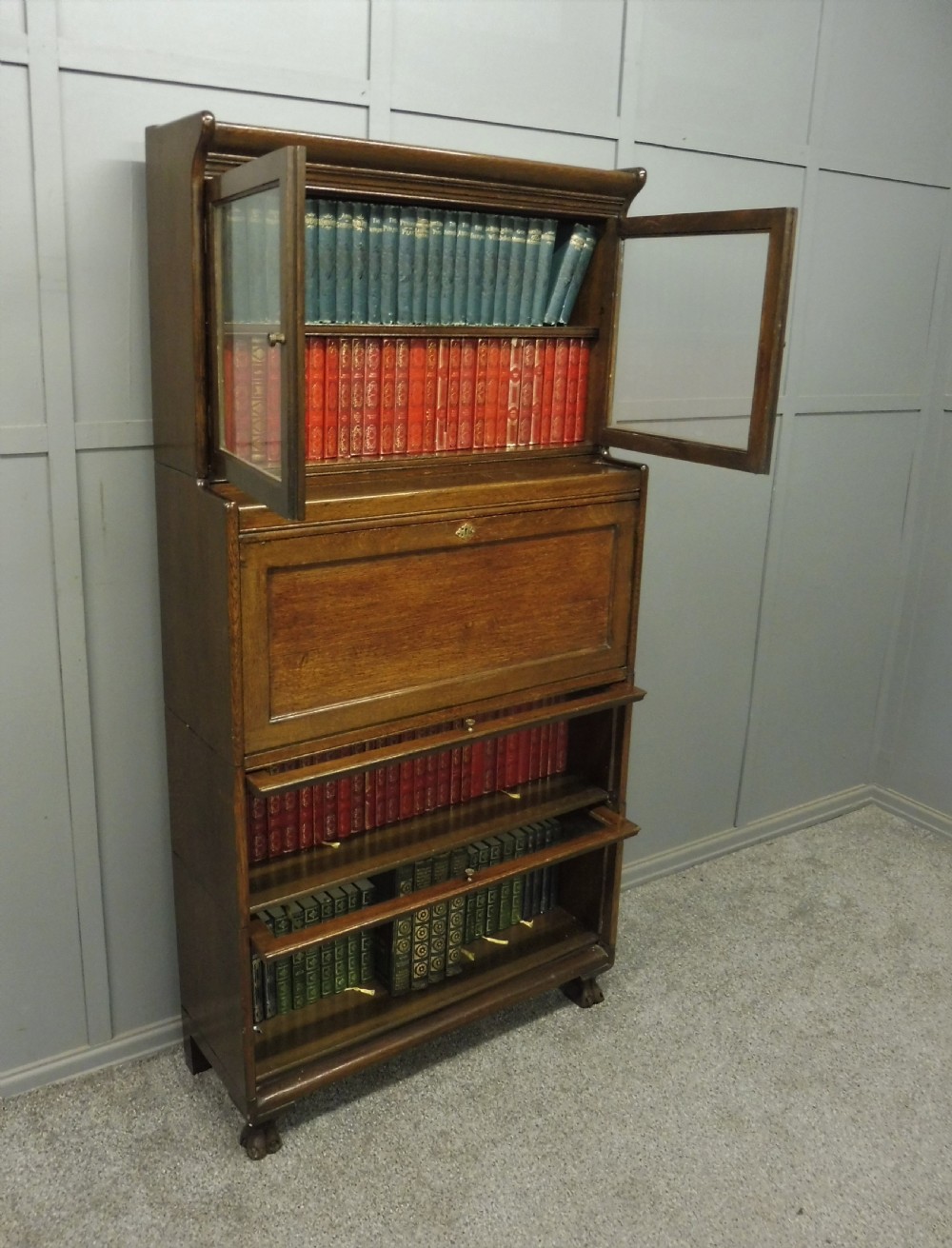 OAK LAWYERS BOOKCASE BY GUNN View XI