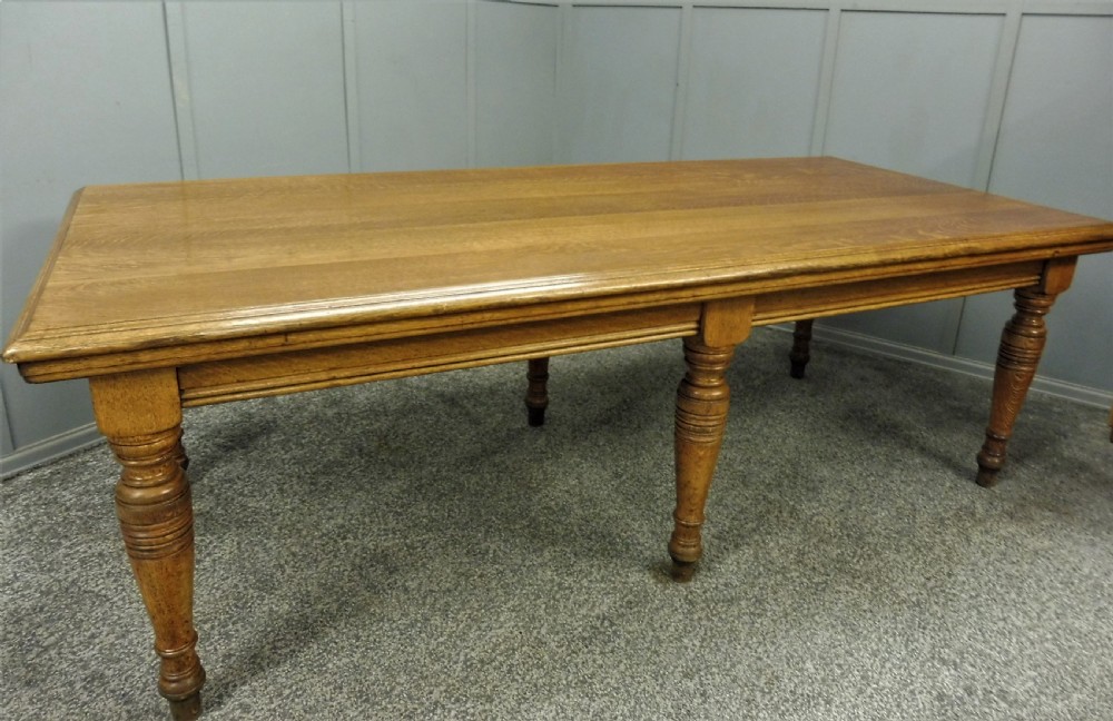 19TH CENTURY OAK SCHOOL DINING TABLE
