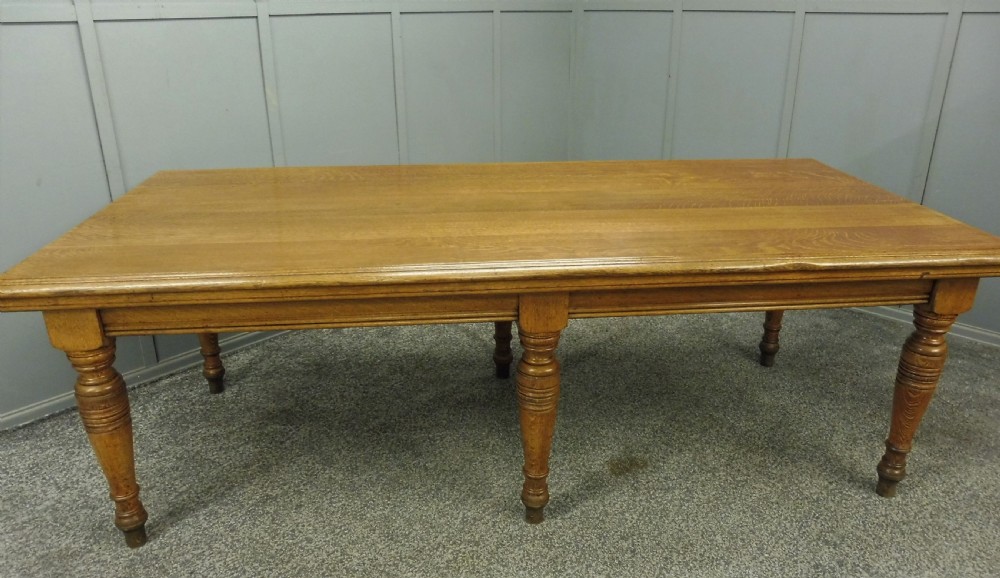 19TH CENTURY OAK SCHOOL DINING TABLE View III